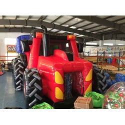 Curso De Obstáculo Do Reboque De Trator