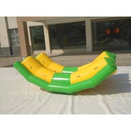 Totter Inflável Da Água Totter Inflável Da Água