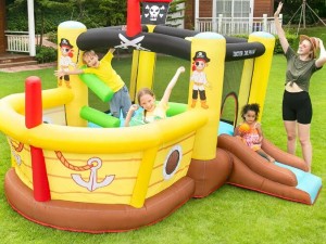 Castelos Infláveis: A Magia das Crianças em Festa